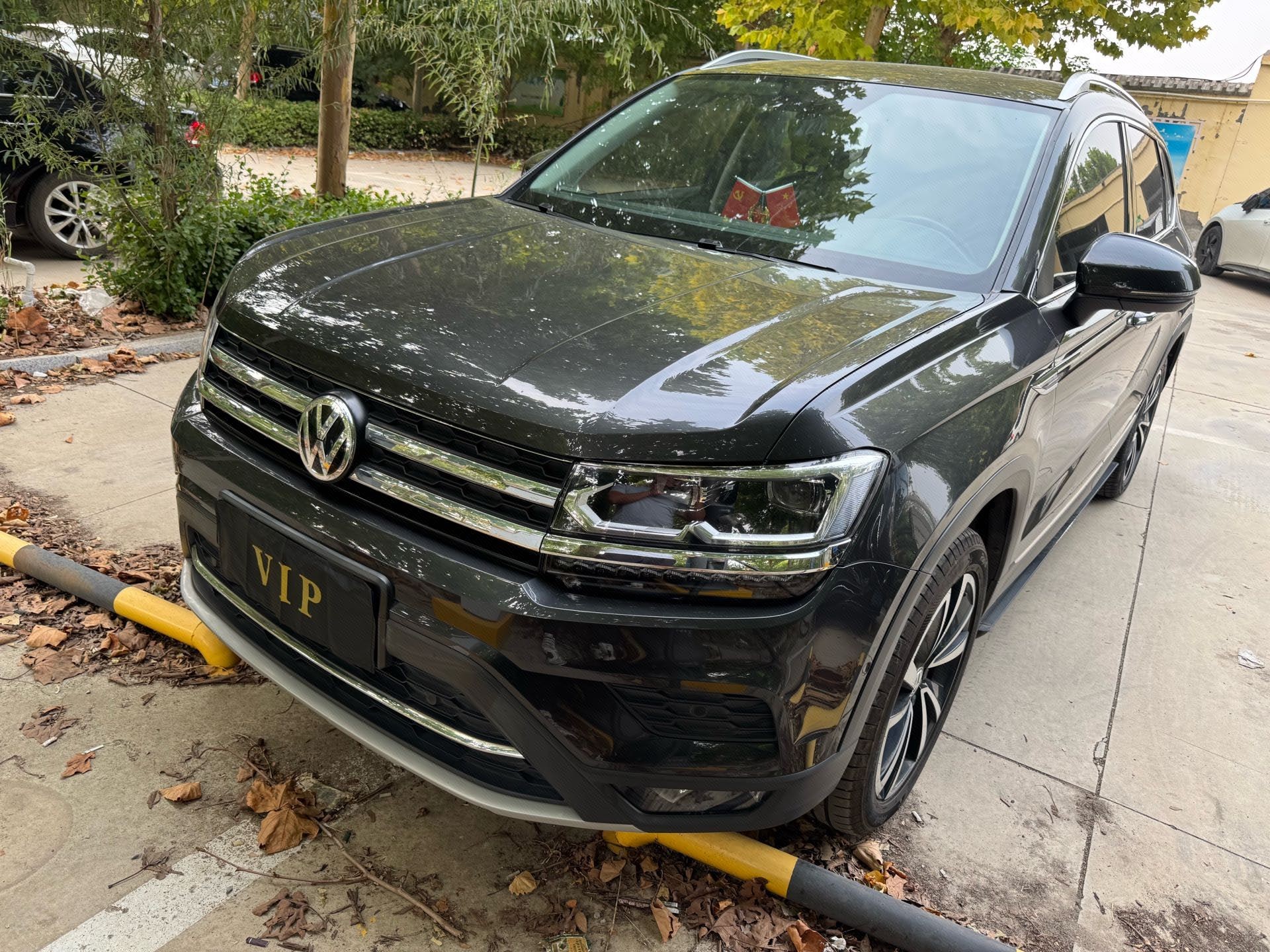 2020 immagine di auto 