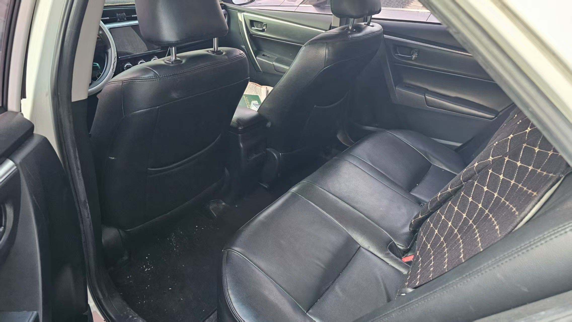 Toyota Corolla 2016 #6 Toyota Corolla 2016 car image #6