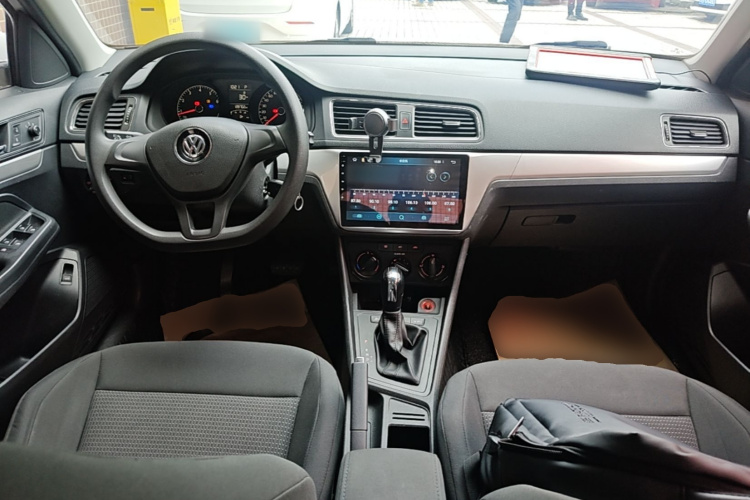 Volkswagen Lavida 2017 car image #10