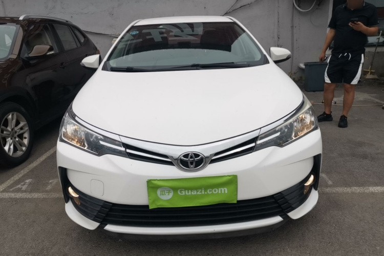 Toyota Corolla 2018 car image #3