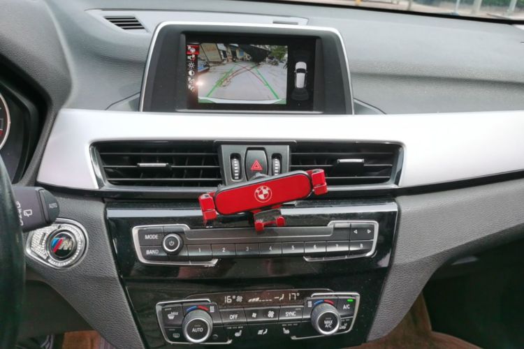 BMW X1 2017 car image #13