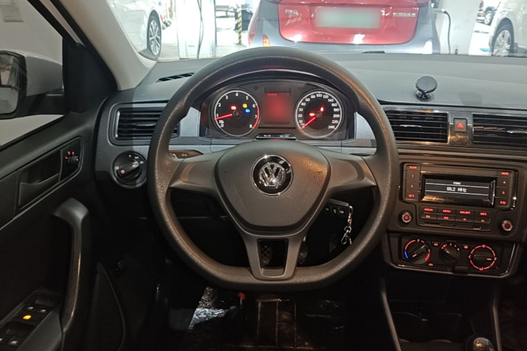 Volkswagen Santana 2016 #11 Volkswagen Santana 2016 car image #11