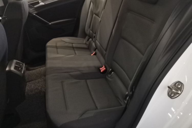 Volkswagen Golf 2016 immagine di auto #19
