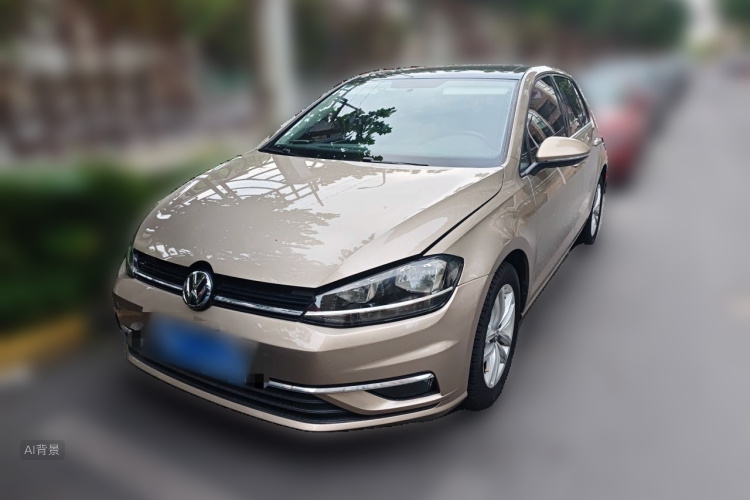 Volkswagen Golf 2018 car image #2
