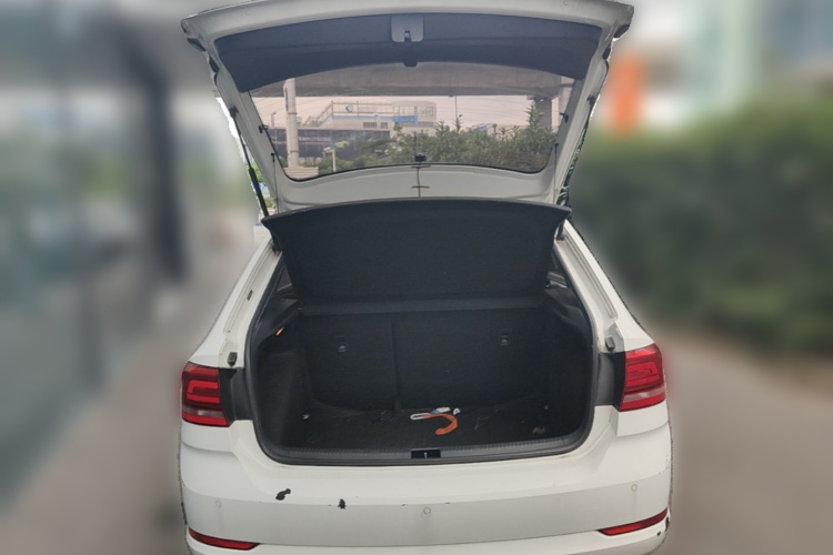 Volkswagen Santana 2017 car image #21