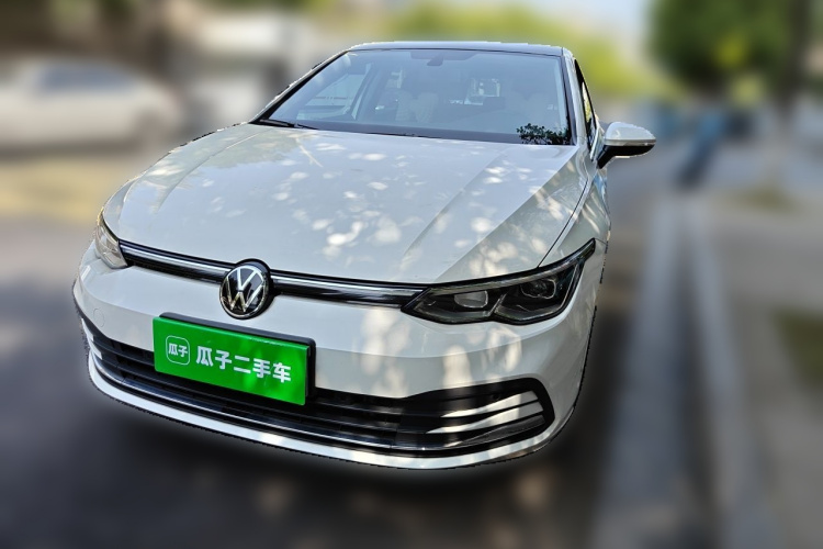 Volkswagen Golf 2023 #2 Volkswagen Golf 2023 car image #2