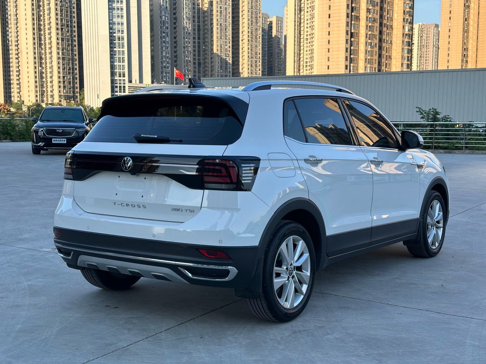 Volkswagen T-Cross 2022 #5 Volkswagen T-Cross 2022 car image #5