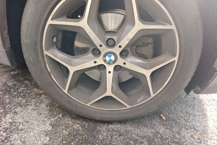 BMW X1 2018 car image #9