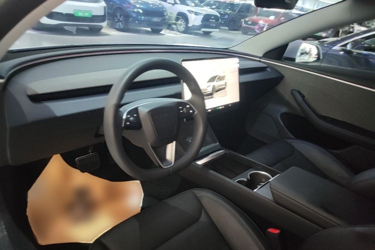 Tesla Model 3 2024 #10 Tesla Model 3 2024 car image #10