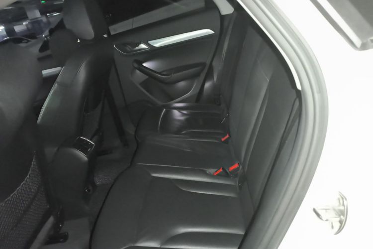 Audi Q3 2015 #10 Audi Q3 2015 car image #10