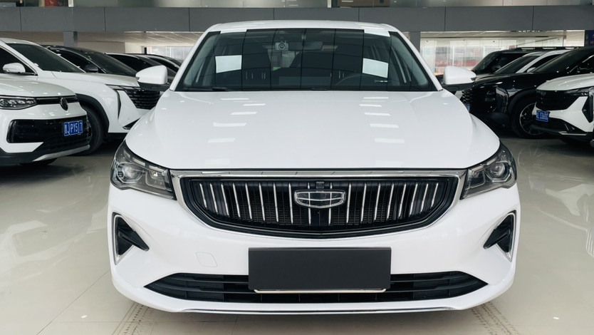 GEELY Emgrand 2024 #2 GEELY Emgrand 2024 imagen de coche #2