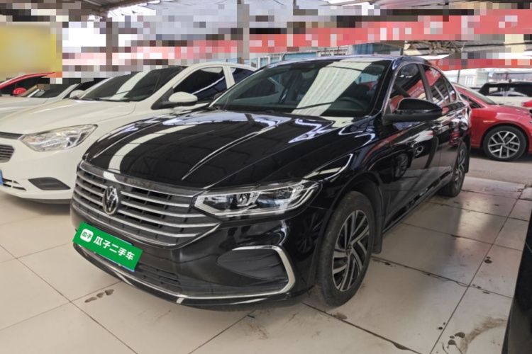Volkswagen Lavida 2025 imagen de coche #2