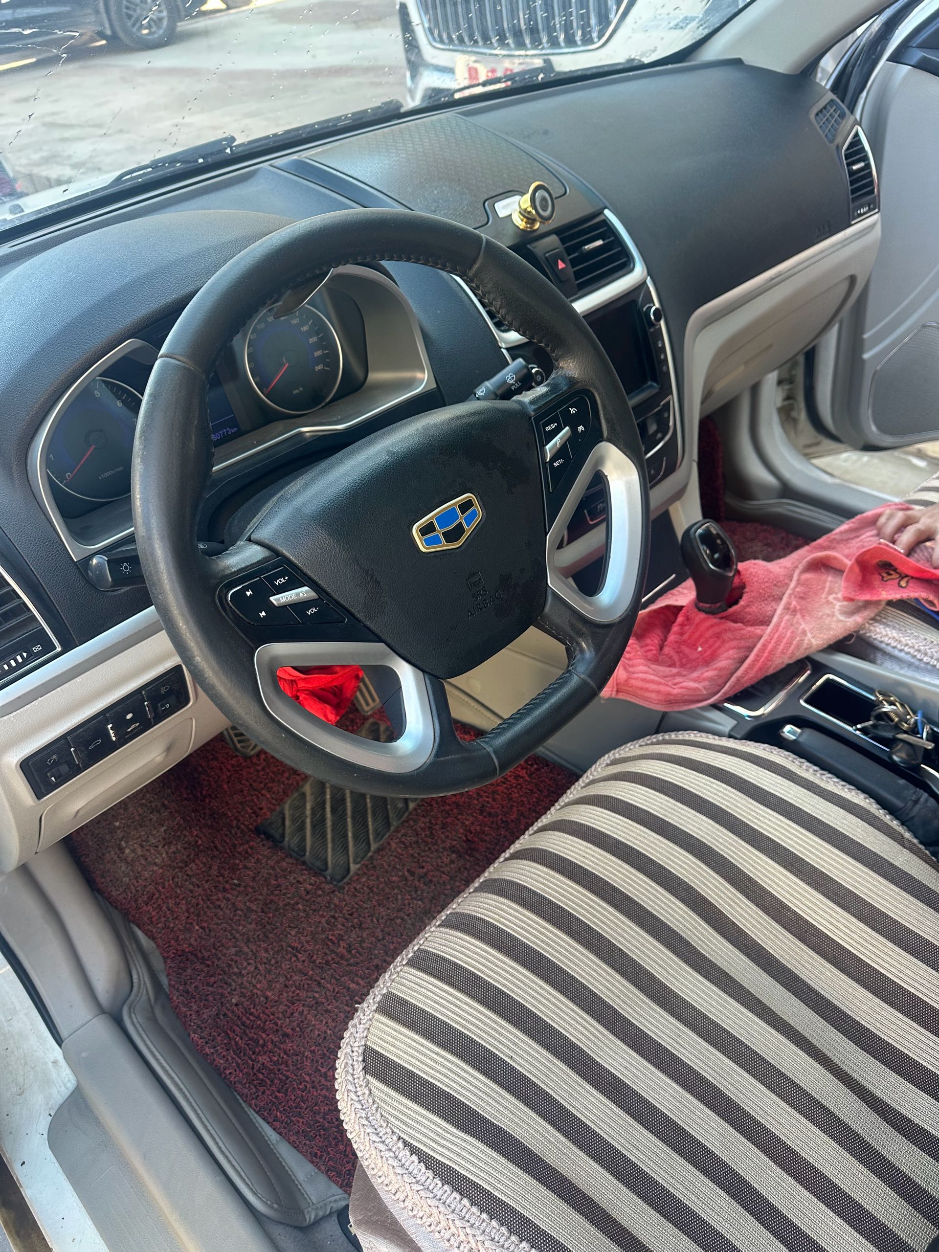 GEELY Emgrand 2016 #2 GEELY Emgrand 2016 car image #2