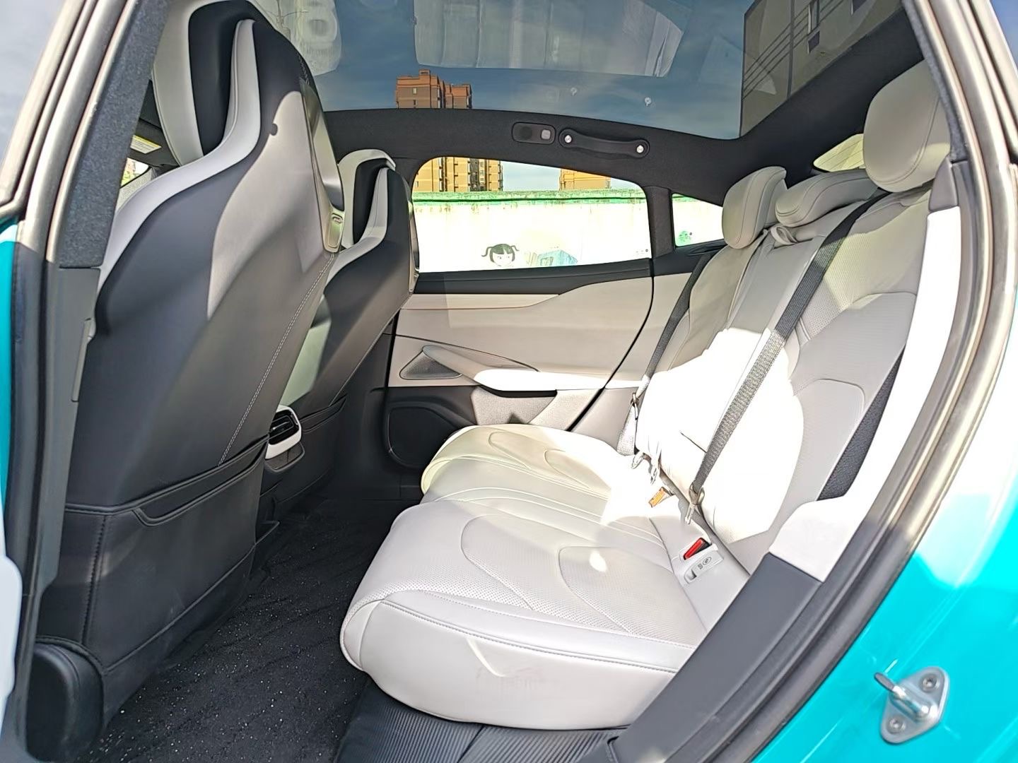 MI SU7 2024 #6 MI SU7 2024 imagen de coche #6