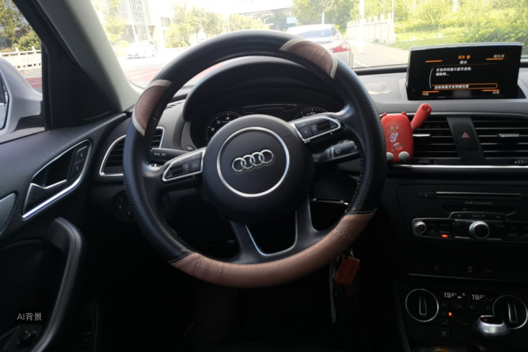 Audi Q3 2018 #12 Audi Q3 2018 car image #12