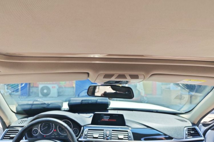 BMW 3 Series 2018 #20 BMW 3 Series 2018 car image #20