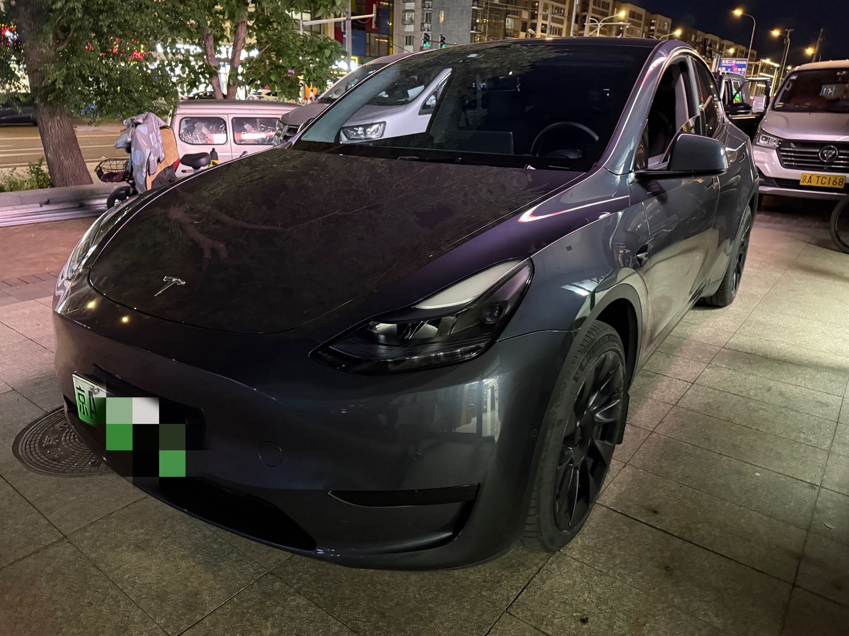 Tesla Model Y 2023 Tesla Model Y 2023 car image