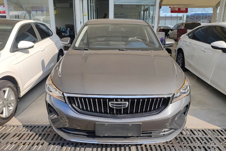 GEELY Emgrand 2023 immagine di auto #3