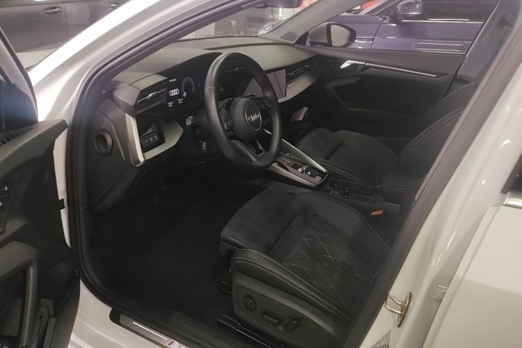 Audi A3 2023 car image #16