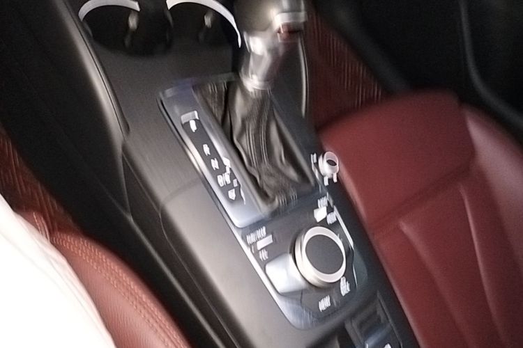 Audi A3 2018 #14 Audi A3 2018 car image #14