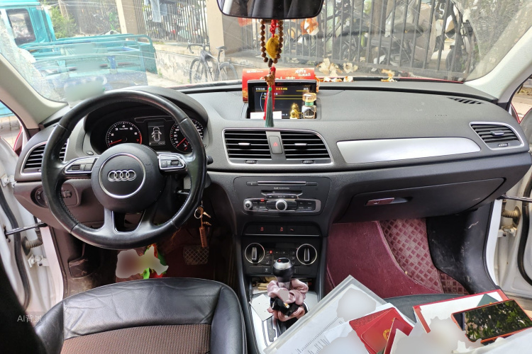 Audi Q3 2017 image de voiture #11