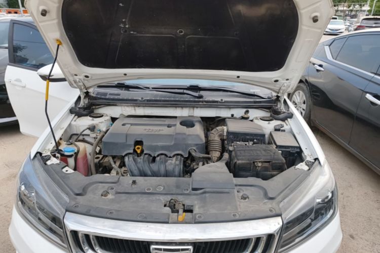 GEELY Emgrand 2019 #20 GEELY Emgrand 2019 car image #20