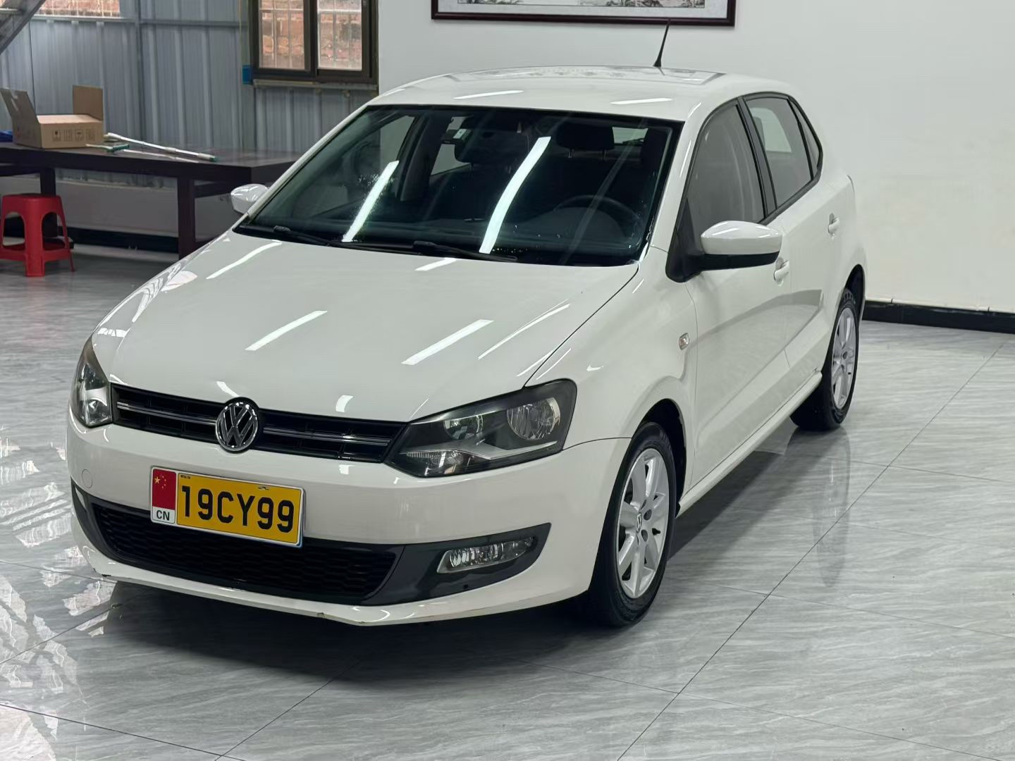 Volkswagen Polo 2013 car image 