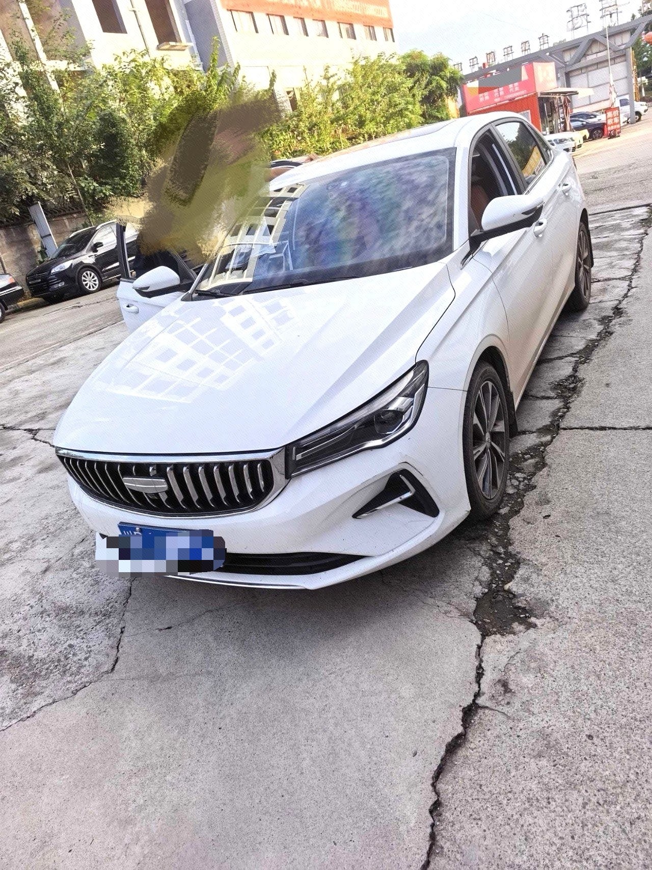 2025 2025 car image