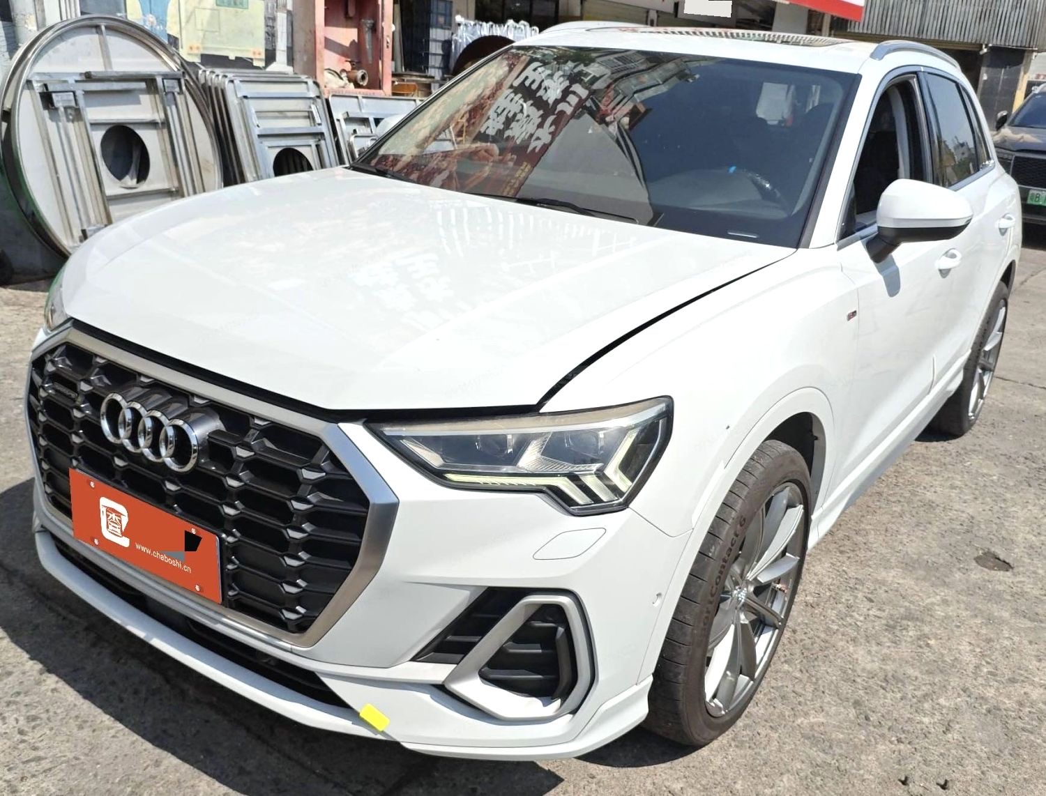 Audi Q3 2021 car image 