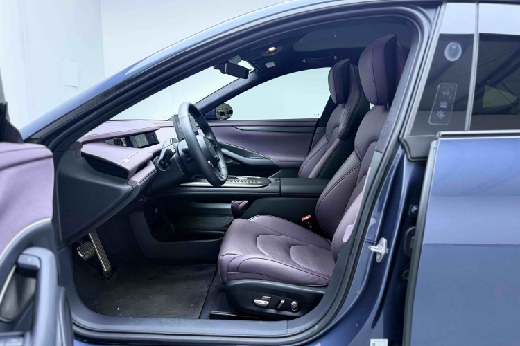MI SU7 2025 car image #15