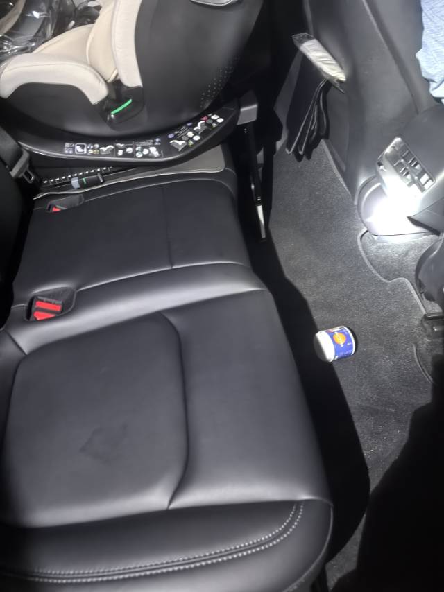 Tesla Model Y 2023 car image #5