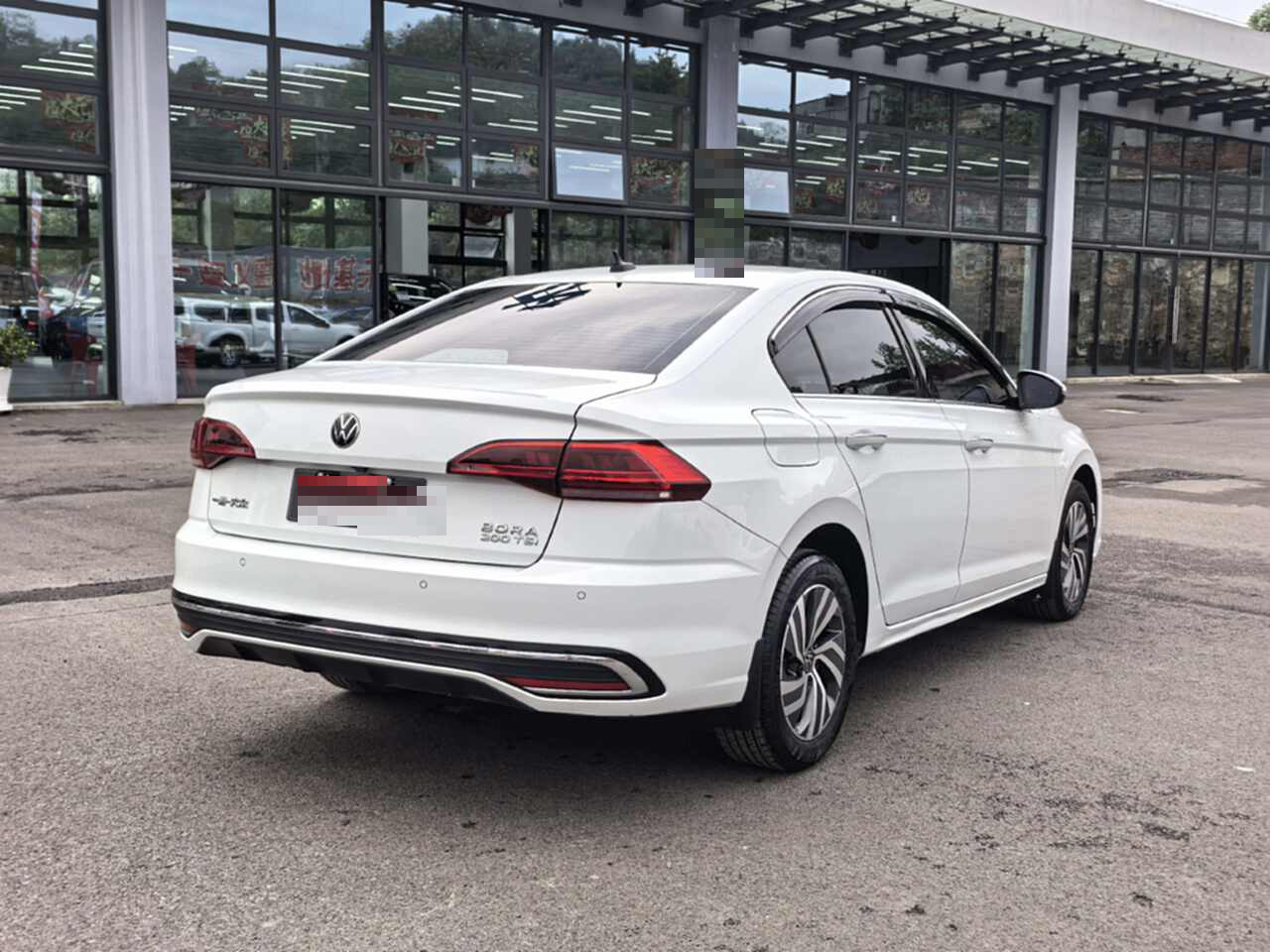 Volkswagen Bora 2023 car image #11