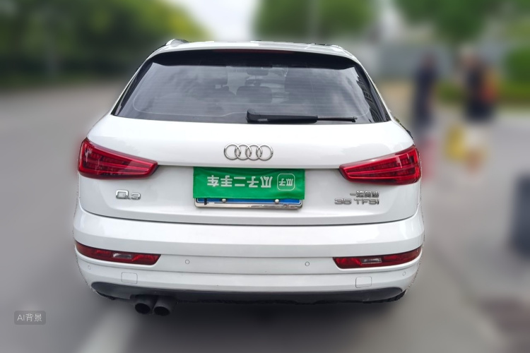 Audi Q3 2017 car image #6