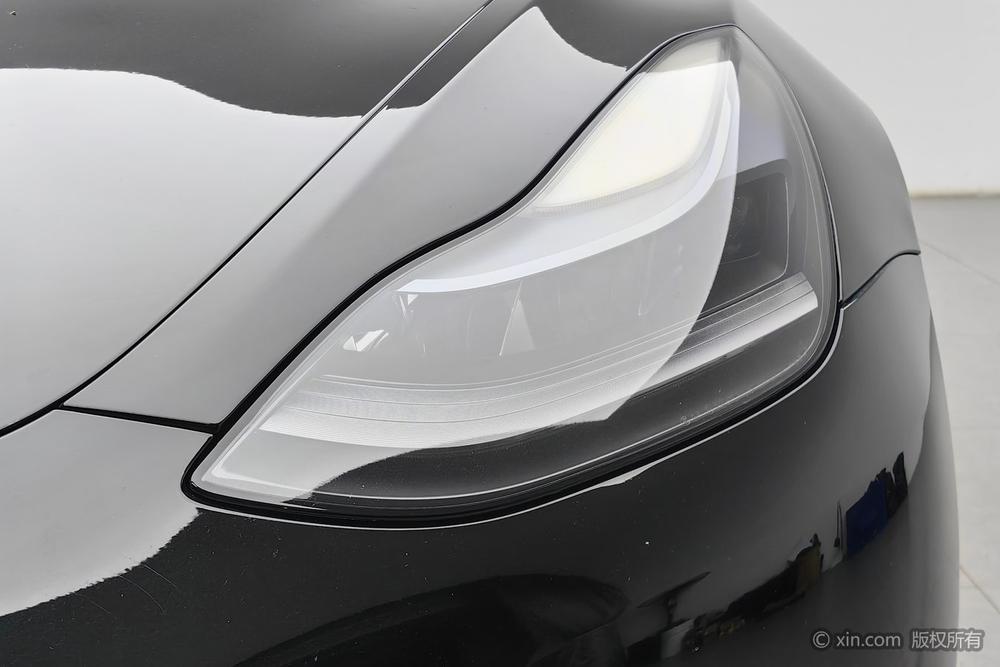 Tesla Model 3 2022 car image #6