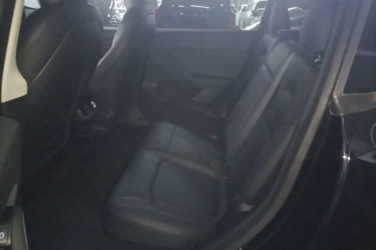 Tesla Model Y 2021 #17 Tesla Model Y 2021 car image #17