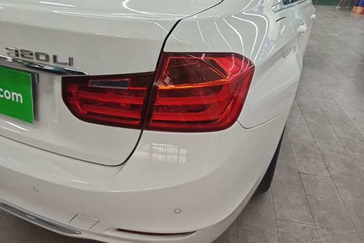 BMW 3 Series 2015 #8 BMW 3 Series 2015 immagine di auto #8