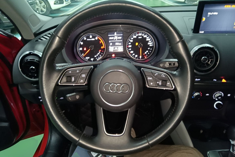 Audi A3 2020 car image #11