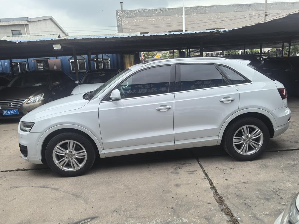Audi Q3 2015 #3 Audi Q3 2015 car image #3