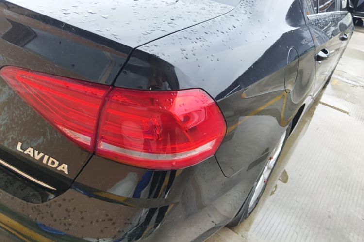 Volkswagen Lavida 2016 car image #8