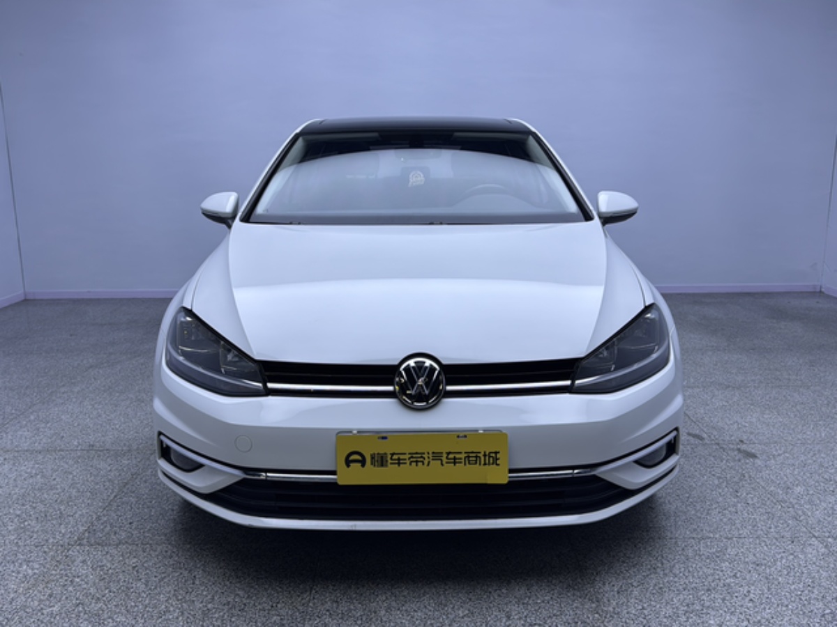 Volkswagen Golf 2018 imagen de coche #2