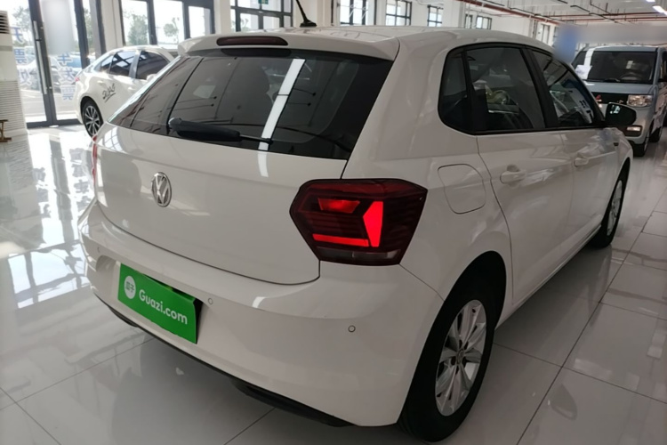 Volkswagen Polo 2020 car image #7