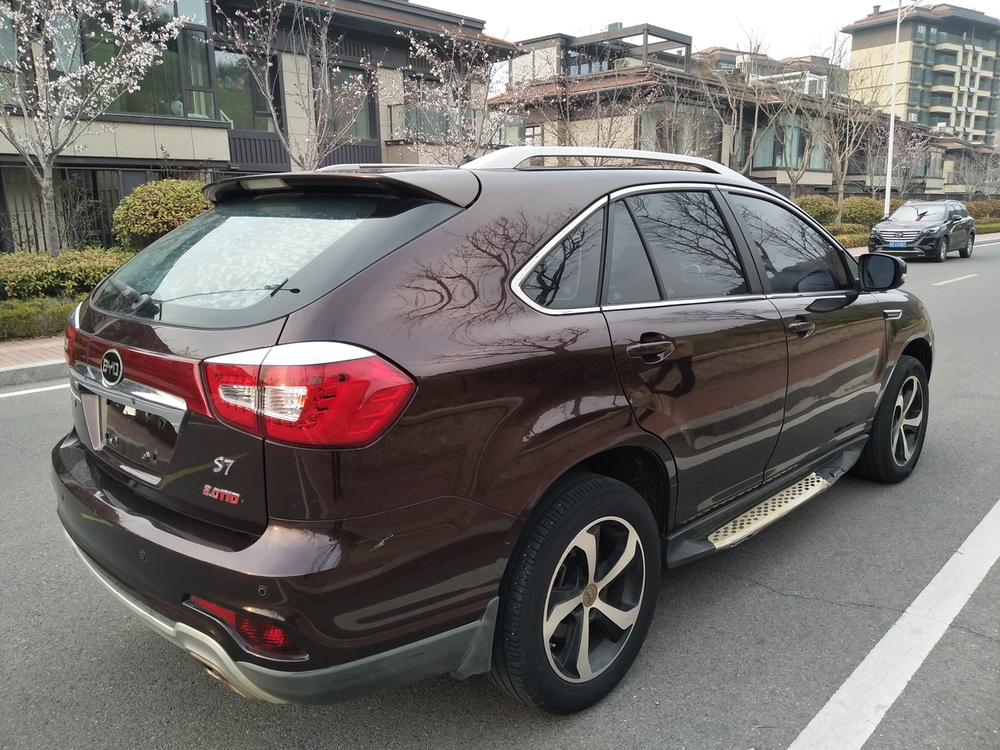 BYD S7 2016 car image #6
