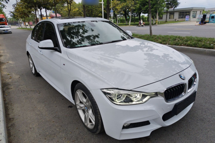 BMW 3 Series 2019 #4 BMW 3 Series 2019 immagine di auto #4