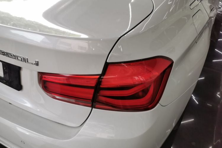 BMW 3 Series 2016 #8 BMW 3 Series 2016 car image #8