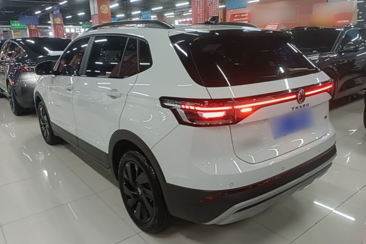 Volkswagen Tharu 2025 car image #7