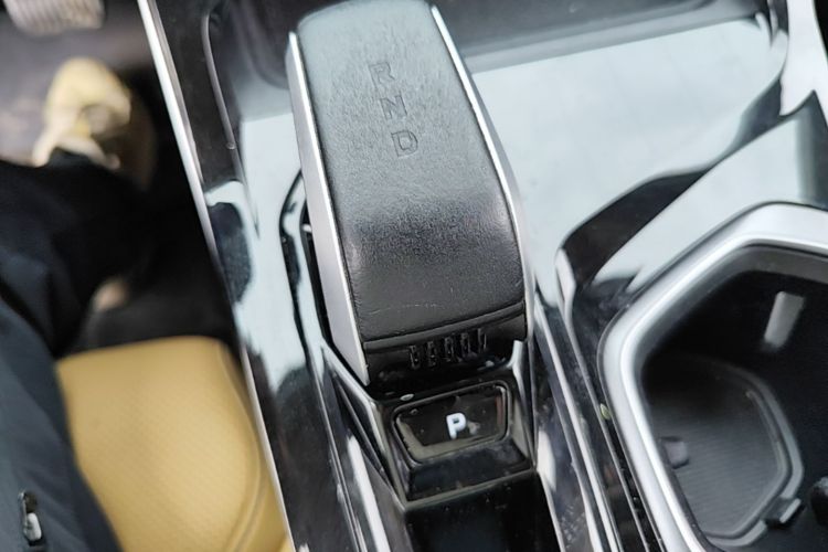 GEELY Boyue L 2023 #16 GEELY Boyue L 2023 imagen de coche #16