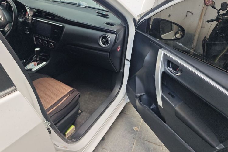 Toyota Corolla 2019 car image #21