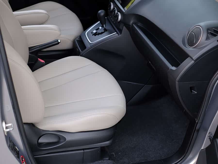 马自达 马自达5 2011 汽车图片 #46