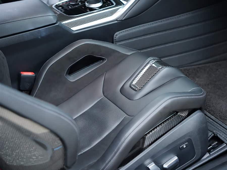 BMW M4 2024 imagem de carro #46