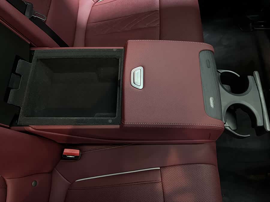 BMW 5 Series New Energy 2021 car image #46